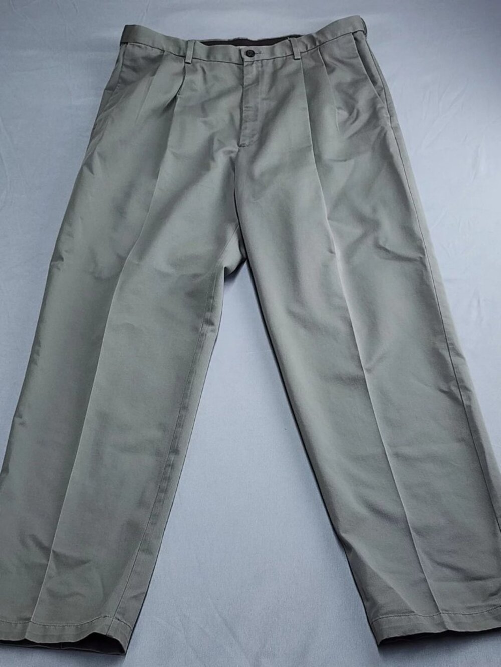 Haggar Mens Pleated Dress Pants 36x34 Olive Green Cotton Twill Chino Slacks
